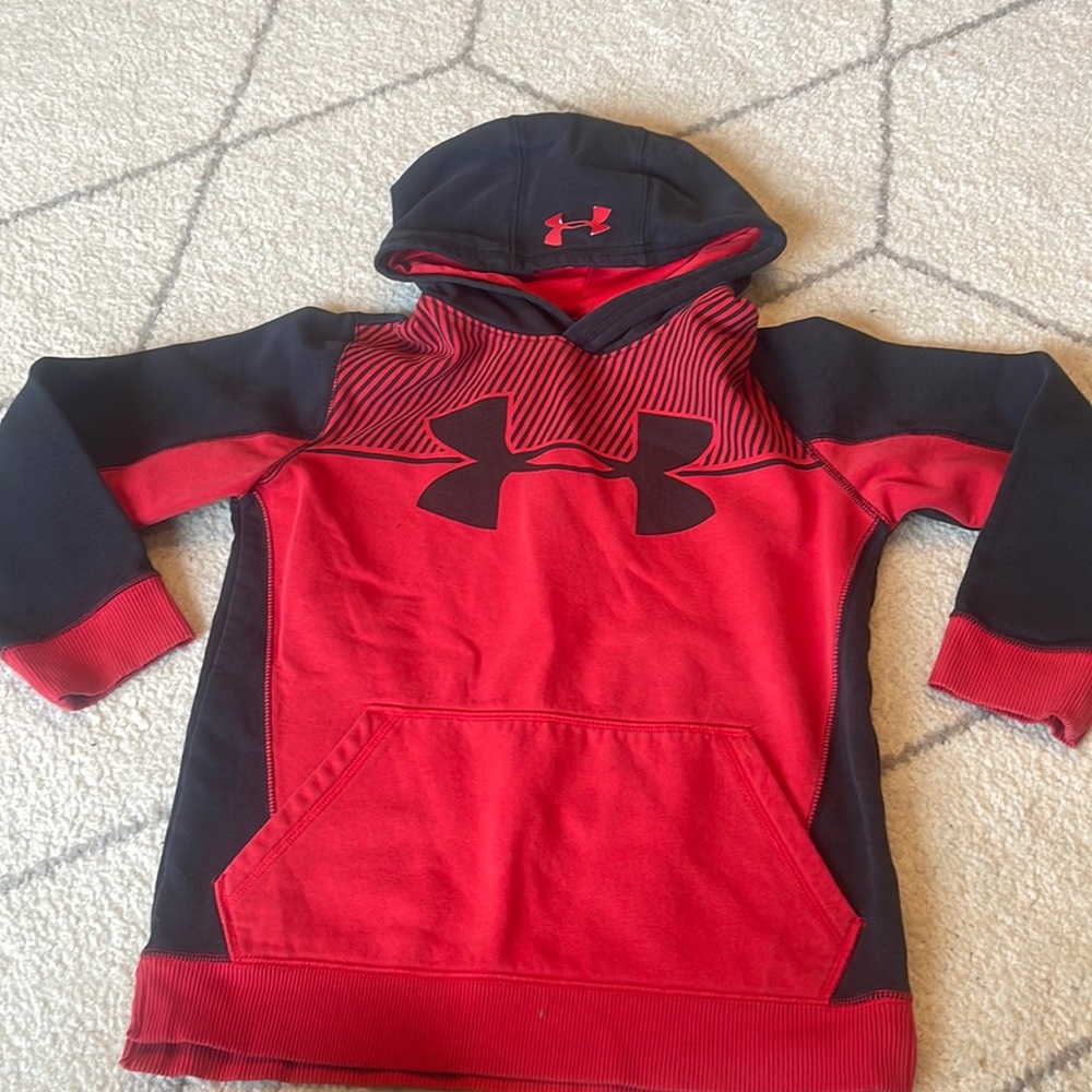 Under Armour Boys Hoodie Medium